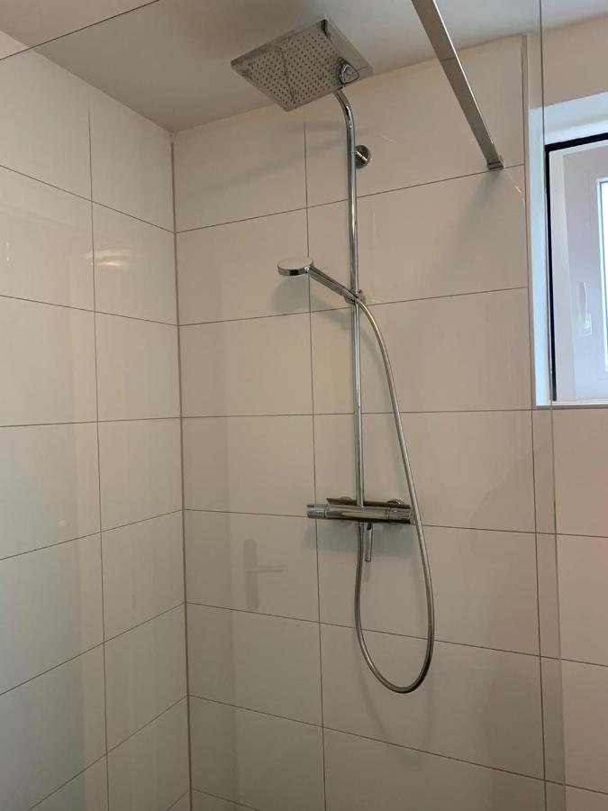 Appartamento Gemuetlich Wohnen Zwischen Koeln Und Duesseldorf Leverkusen Esterno foto